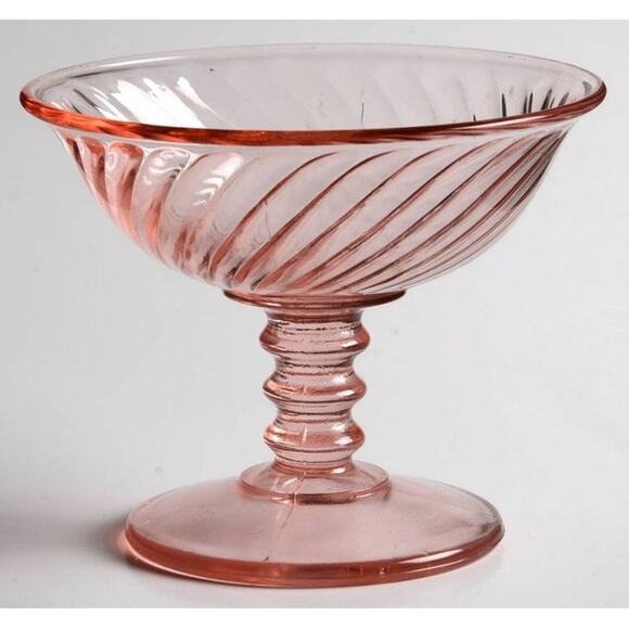 Vintage Imperial Glass Twisted Optic Pink Champagne or Tall Sherbet Glass - Picture 1 of 5